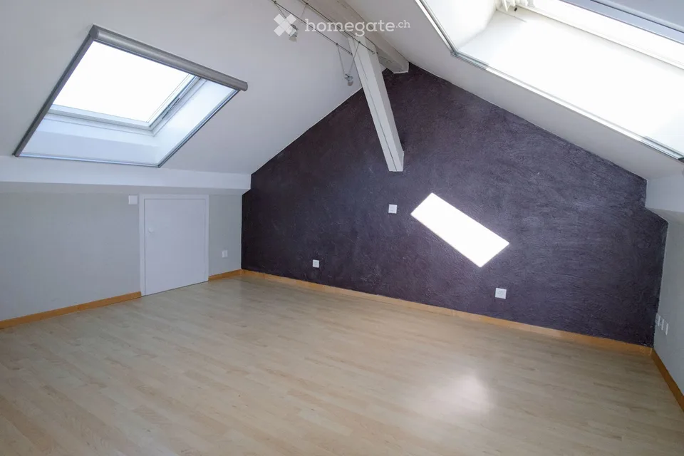 Wunderschöne 6.5-Zimmer-Maisonette-Dachwohnung mit Bergblick in Cham