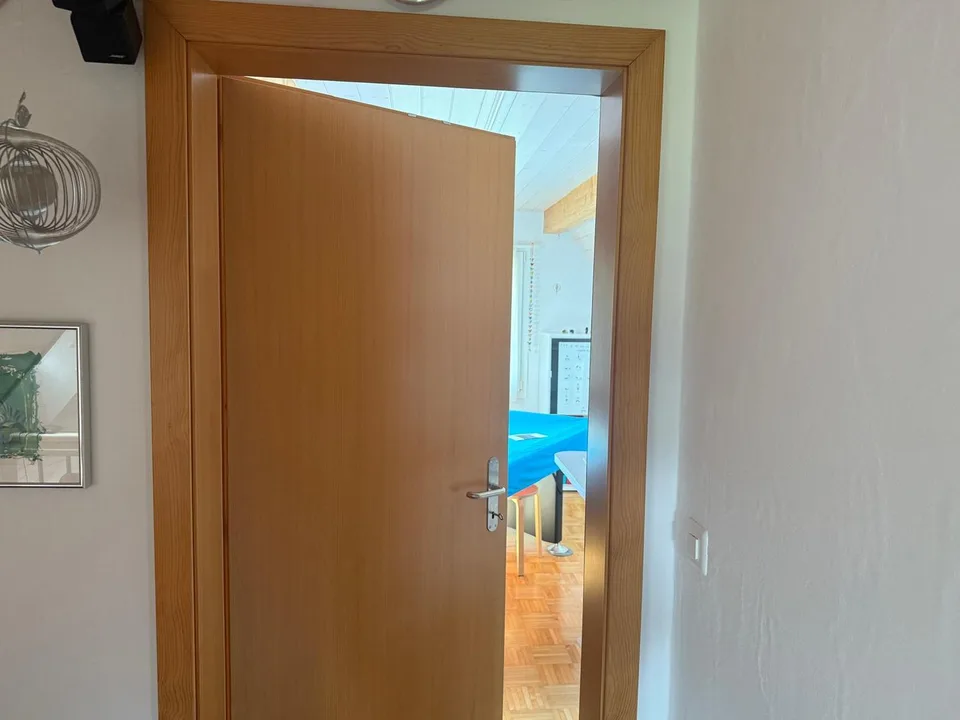 Charming single-family house with garden in a quiet location in Aeschi