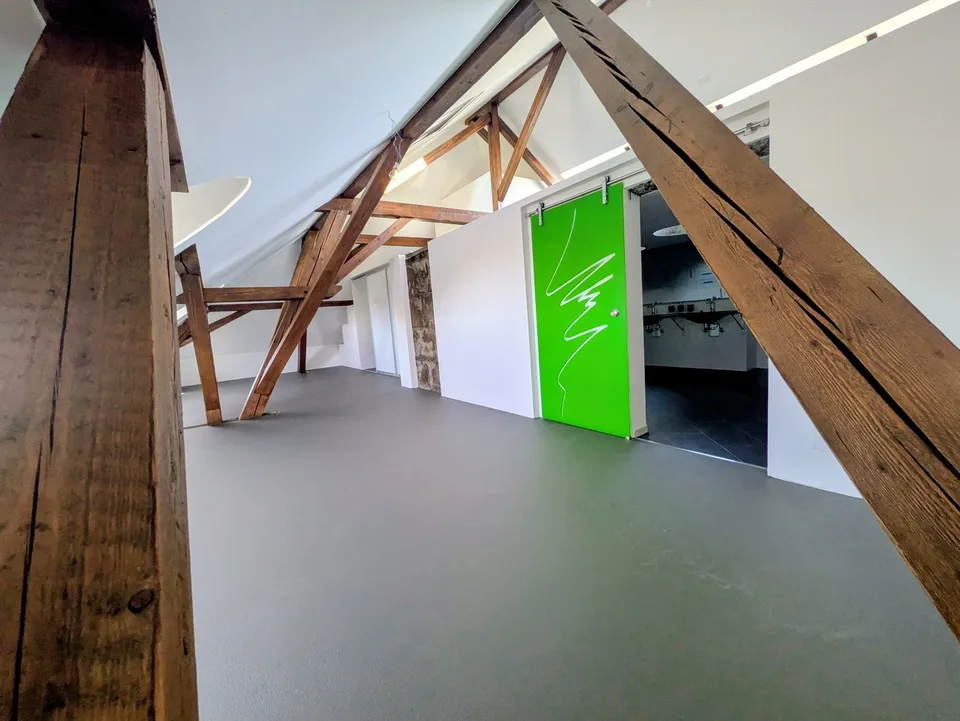 Loft unico in edificio storico a Hindelbank 227m2 incl. 2 posti auto – foto 18 di 22