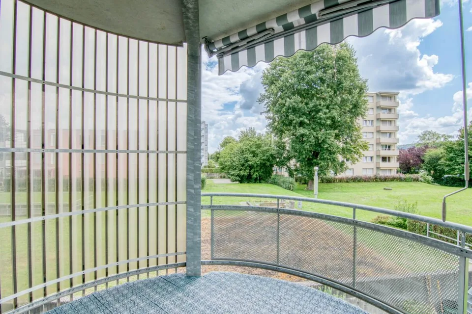 Grosszügige 3.5-Zimmerwohnung an Top-Lage | 94 m² | 2 Bäder | Balkon | Keller | Parkplatz
