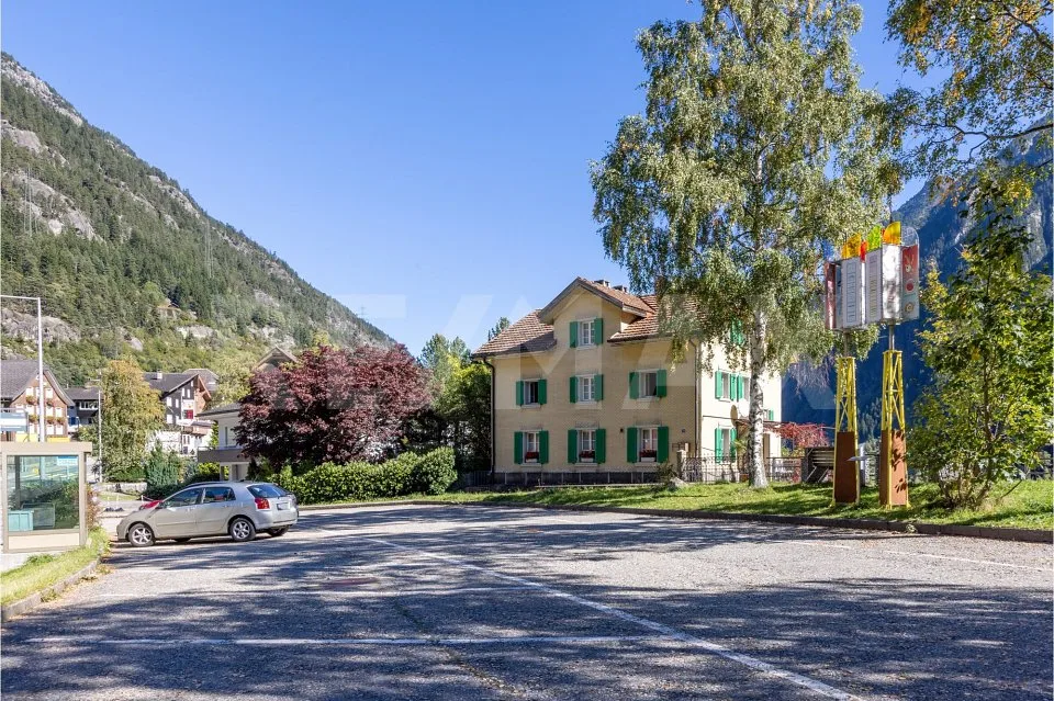 2-Familienhaus, Renditeobjekt, an zentraler Lage, 6484 Wassen UR