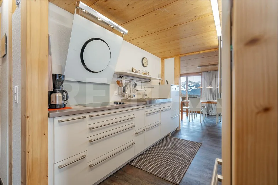 Weitblick. Privatsphäre. Exklusivität. Dachmaisonette über dem Thun...