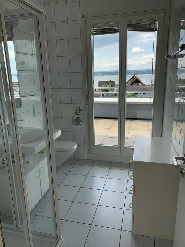Wohnen auf höchstem Niveau – exklusive 6-Zimmer-Attikawohnung in Oberwil bei Zug