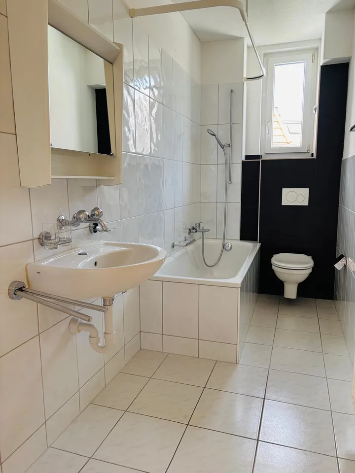 Helle 3.5-Zimmer-Wohnung mit Balkon in Arbon – ab sofort verfügbar!