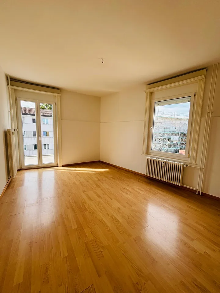 Helle 3.5-Zimmer-Wohnung mit Balkon in Arbon – ab sofort verfügbar!