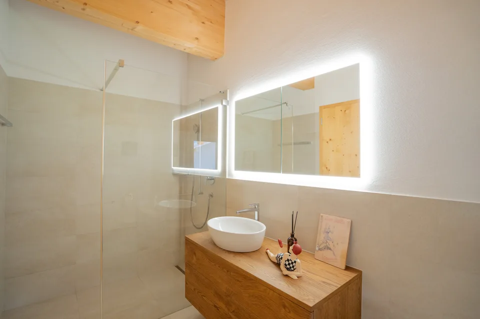 Shining star - like-new first home