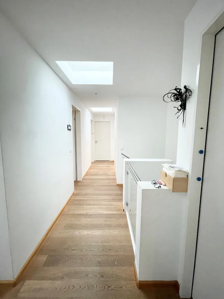 Modernes Terrassenhaus an ruhiger und zentraler Lage in Allschwil