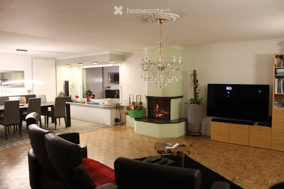 WG-Zimmer in 7 Zimmer-Haus