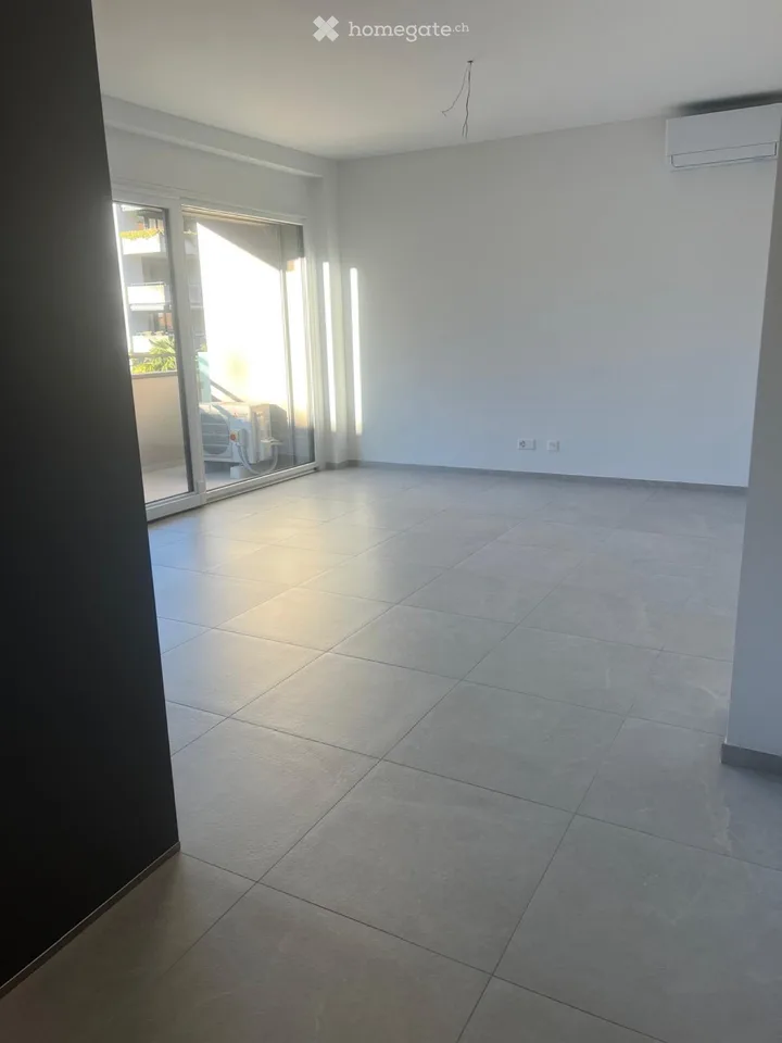 Location d'un appartement lumineux 2.5 pièces à Loreto