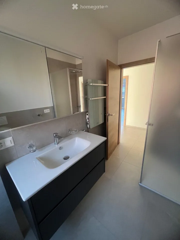 Location d'un appartement lumineux 2.5 pièces à Loreto