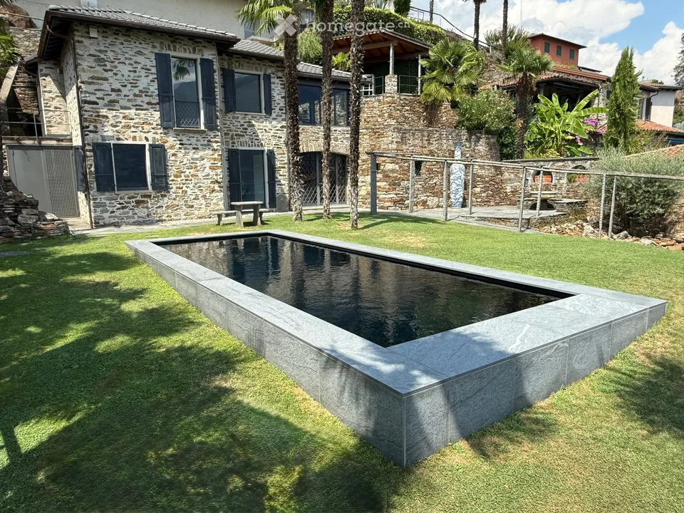 Exclusive Rarity - Exclusive Residential Location