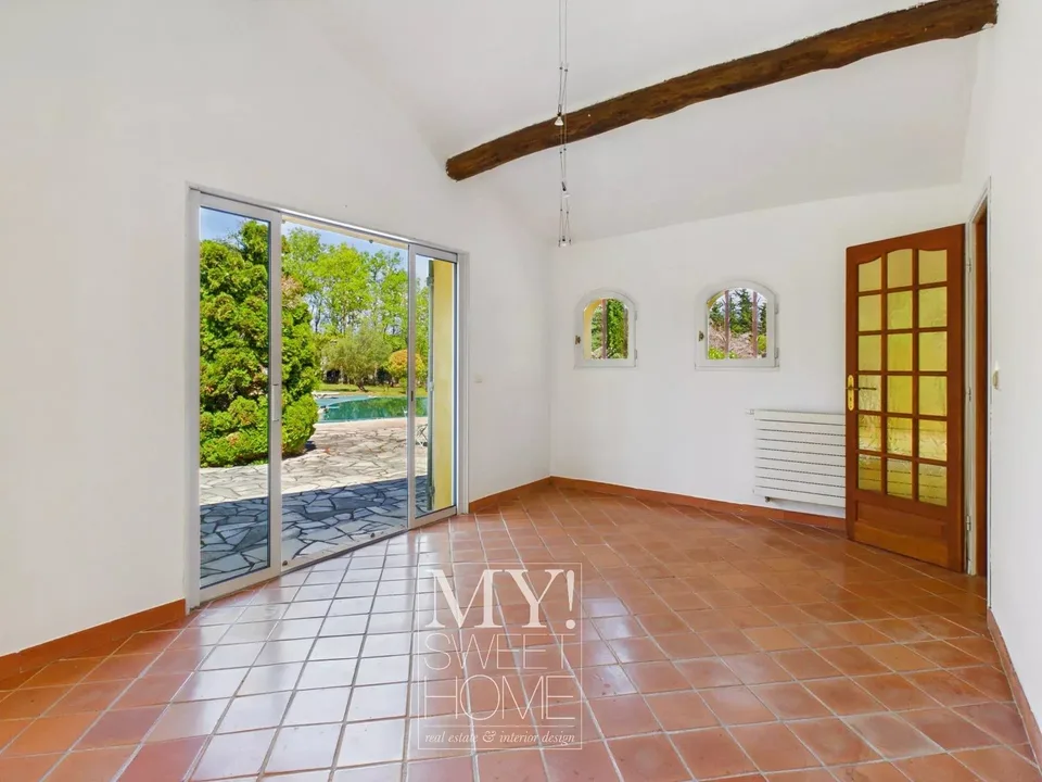 Villa esclusiva con piscina a Callian, 200 m², 4 camere da letto
