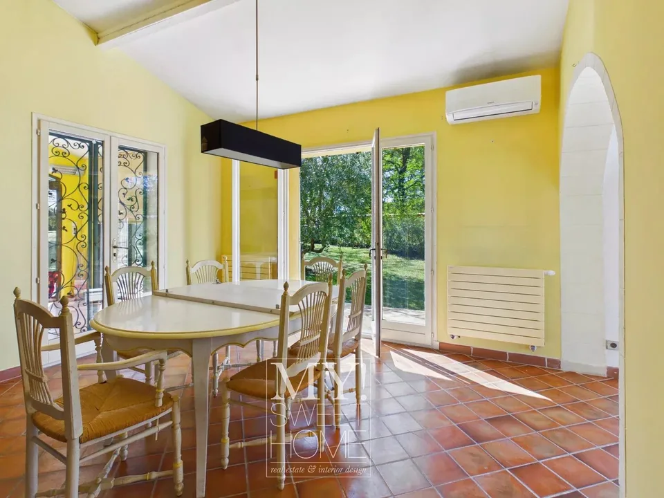 Villa esclusiva con piscina a Callian, 200 m², 4 camere da letto