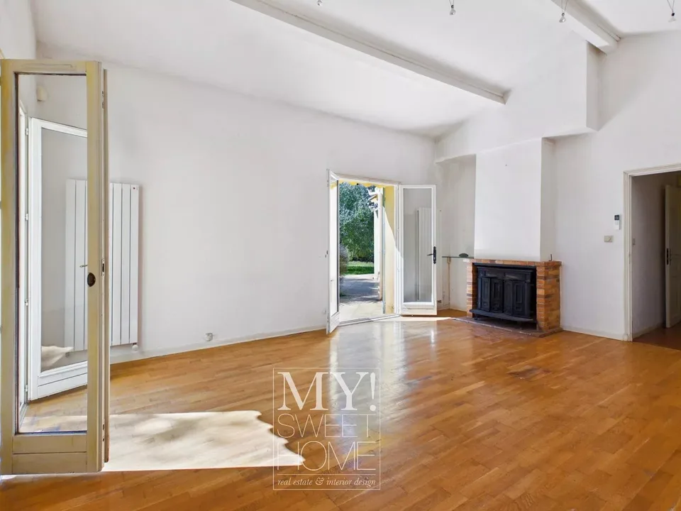 Villa esclusiva con piscina a Callian, 200 m², 4 camere da letto