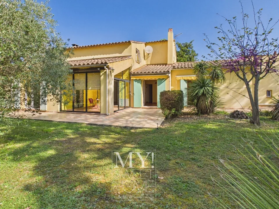 Villa esclusiva con piscina a Callian, 200 m², 4 camere da letto