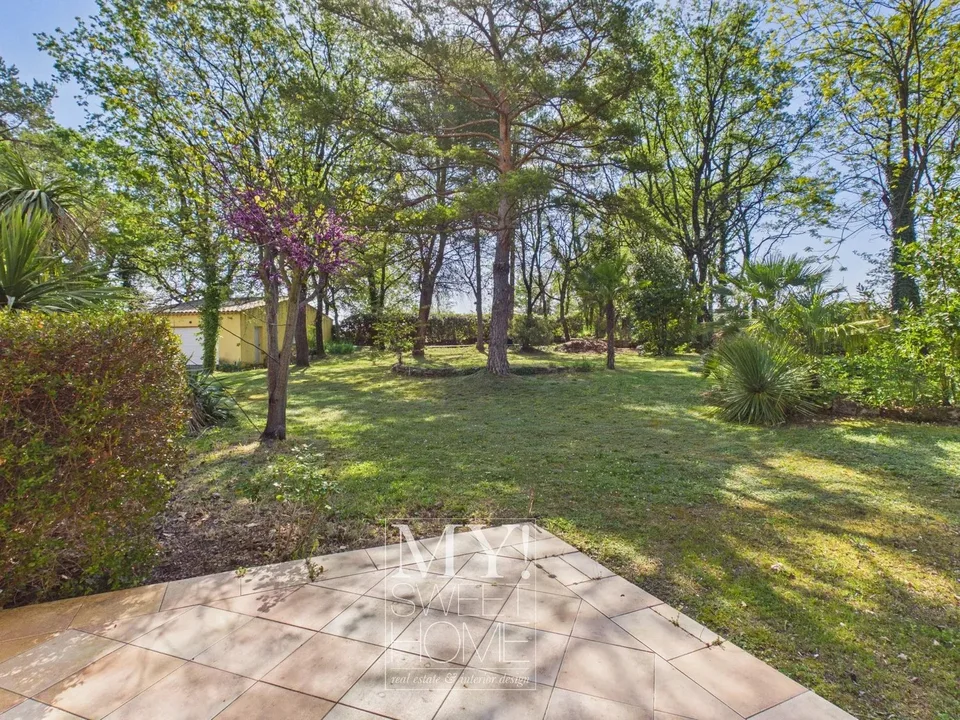 Villa esclusiva con piscina a Callian, 200 m², 4 camere da letto