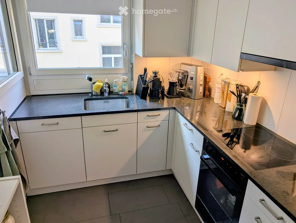 3-Zimmer-Wohnung mit Balkon in Zürich Oerlikon City