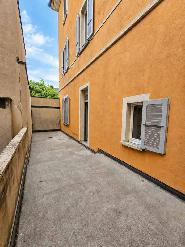 Geschäft mit Schaufenster