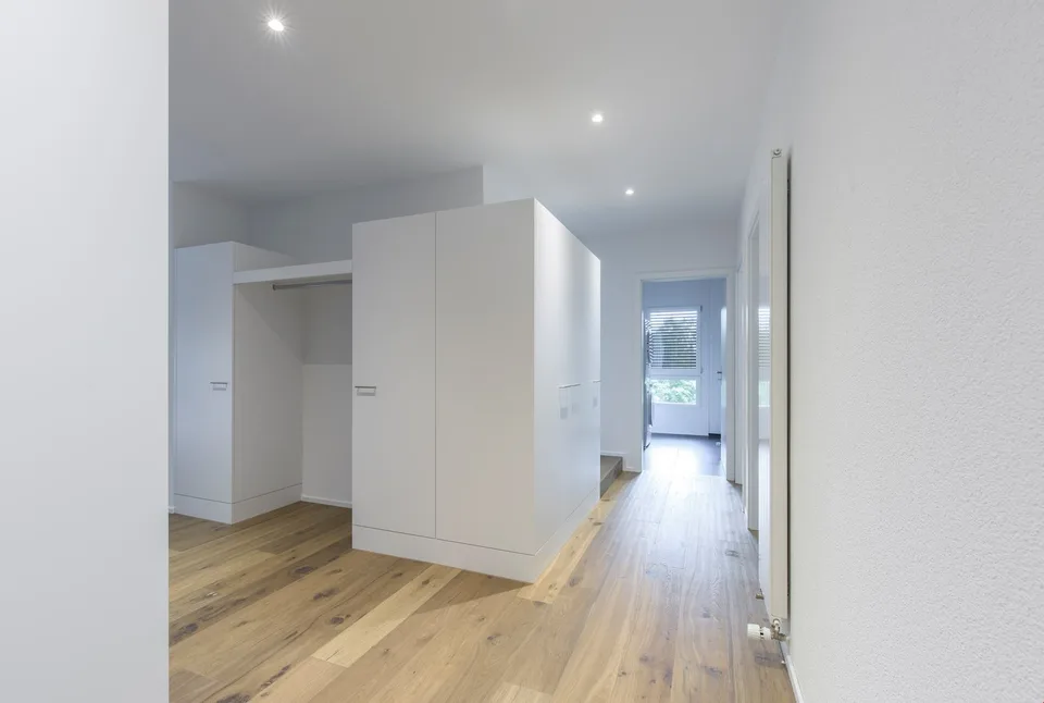 Exclusive 4.5-room apartment with large roof terrace – photo 3 of 10