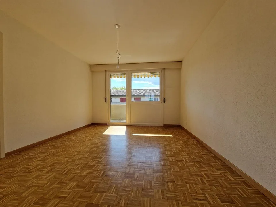 3 1/2-Zimmerwohnung, 2. Stock links