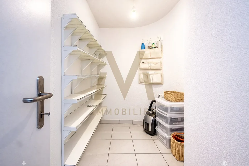 Appartement 2.5 pièces au rez-de-chaussée avec grande terrasse