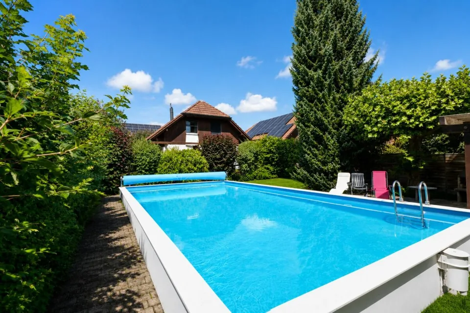 GROSSEN IMMOBILIEN - Charmantes 5-Zimmer-Einfamilienhaus mit gepflegtem Garten