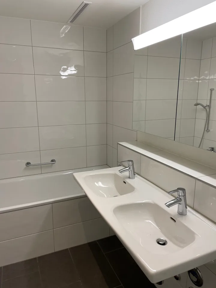Appartement confortable de 4,5 pièces au rez-de-chaussée