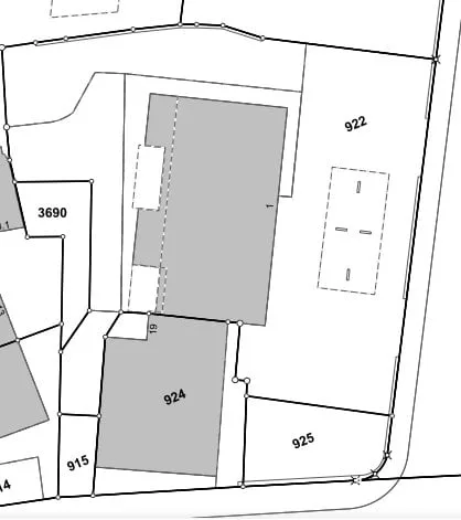 3.5 locali al 1° piano