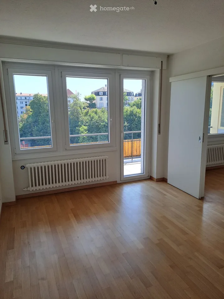 Zu vermieten sofort in Neuchâtel 2 Zimmer