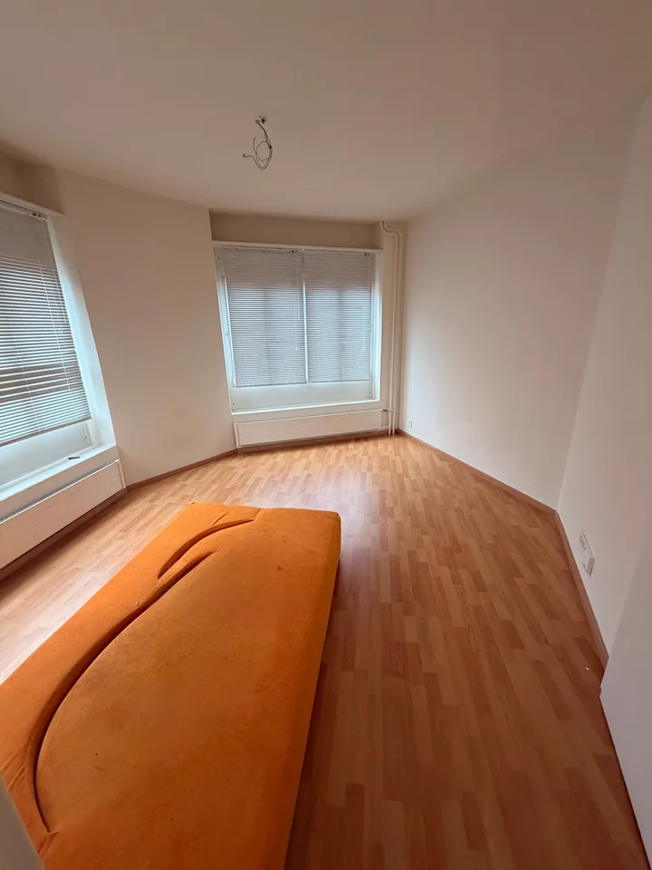 Charmant appartement 2 ou 3 pièces dans un immeuble ancien à Grenchen