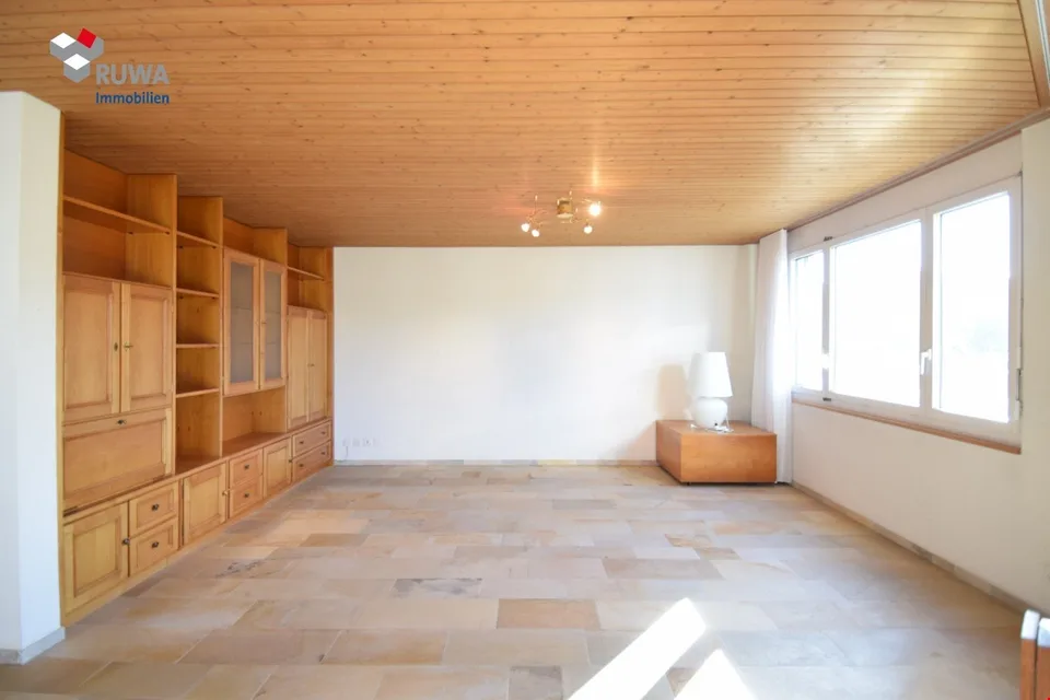 Au-dessus des toits de Burgdorf... appartement en attique central avec charme