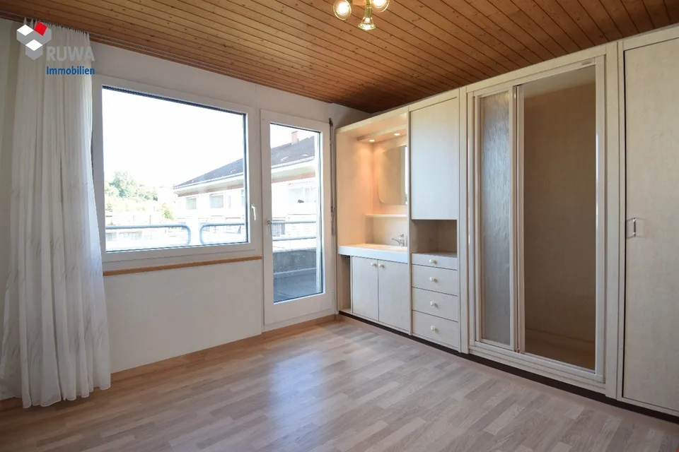 Au-dessus des toits de Burgdorf... appartement en attique central avec charme