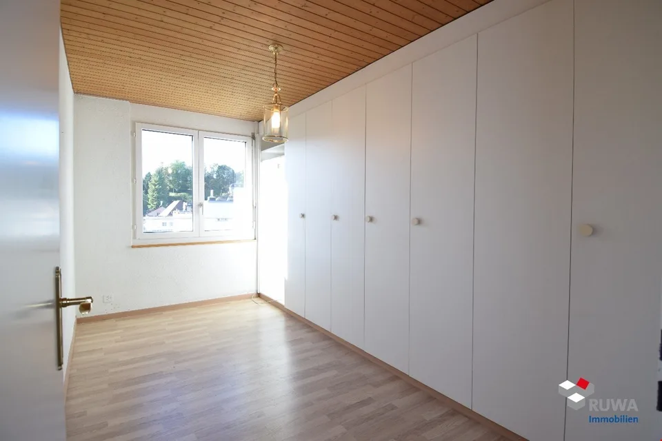 Au-dessus des toits de Burgdorf... appartement en attique central avec charme