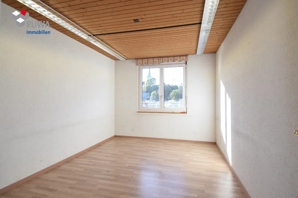 Au-dessus des toits de Burgdorf... appartement en attique central avec charme