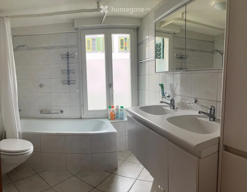 2 rooms in a 3-room shared apartment in Küssnacht am Rigi from mid-December