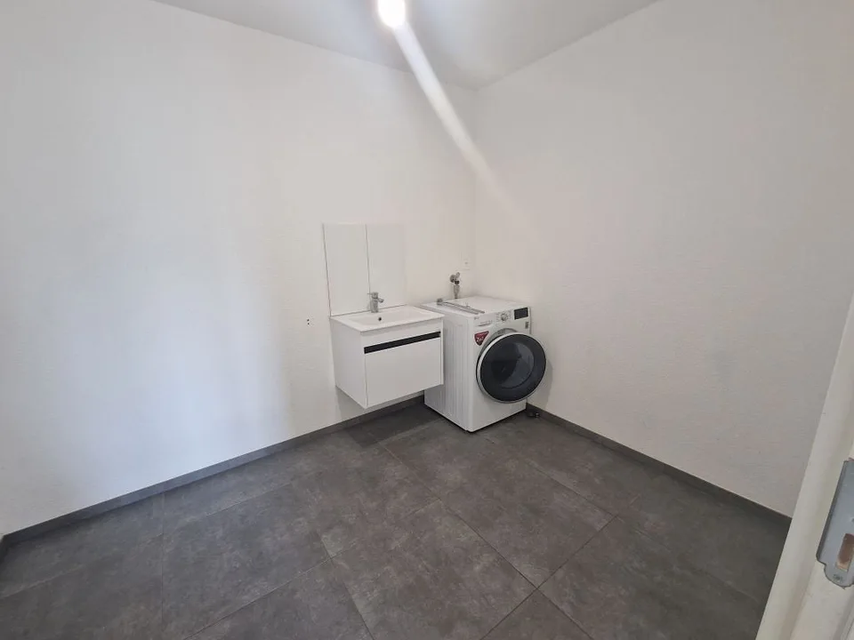 4 1/2-Zimmerwohnung, 1. Stock links