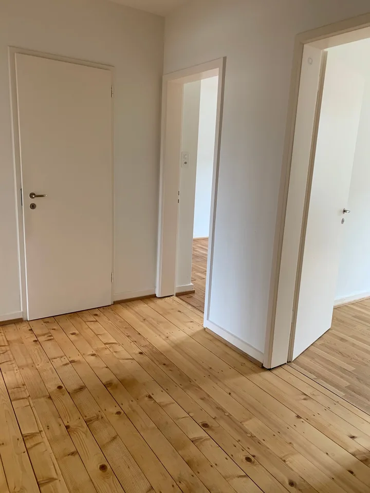 Appartement de 3 pièces en ancien bâtiment rénové avec charme à Gundeli