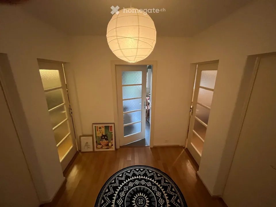 Übernahme des Mietvertrags: 2-Zimmer-Wohnung mit 56 m² und Balkon