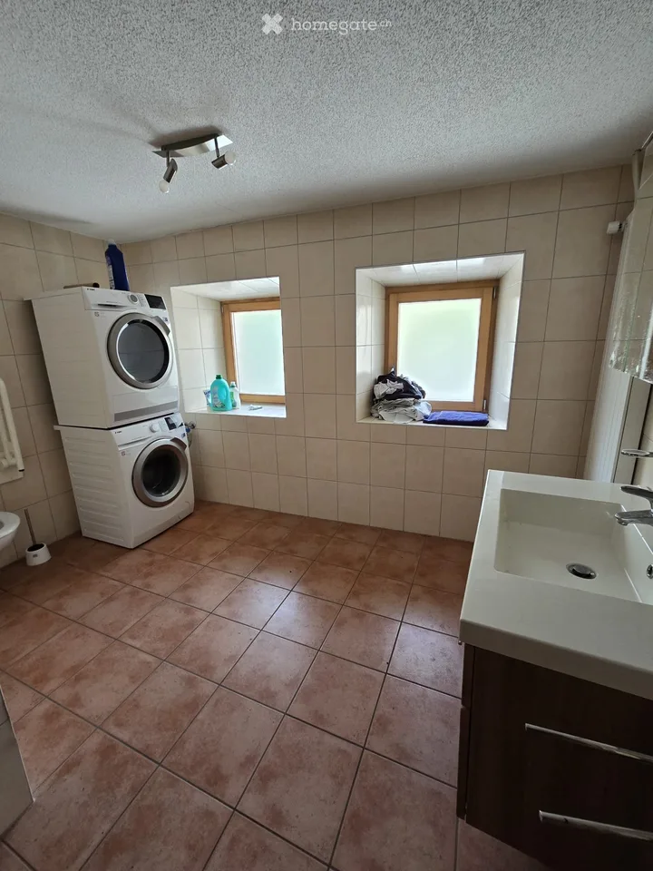 Zimmer in einem historischen Winzerhaus zur Mitbewohnung