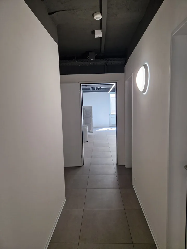 Espace de bureau attractif avec balcon près du lac de Zurich à louer – photo 5 sur 12