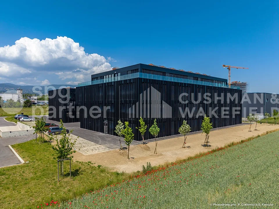 AVOUILLONS Industries de précision - Laboratoires - R&D - Administration