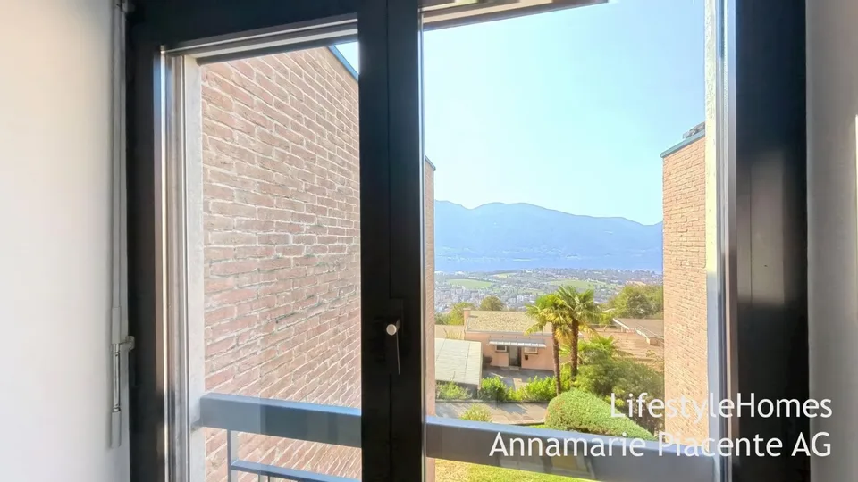 ATTRAKTIVE ZWEITWOHNUNG IN ORSELINA