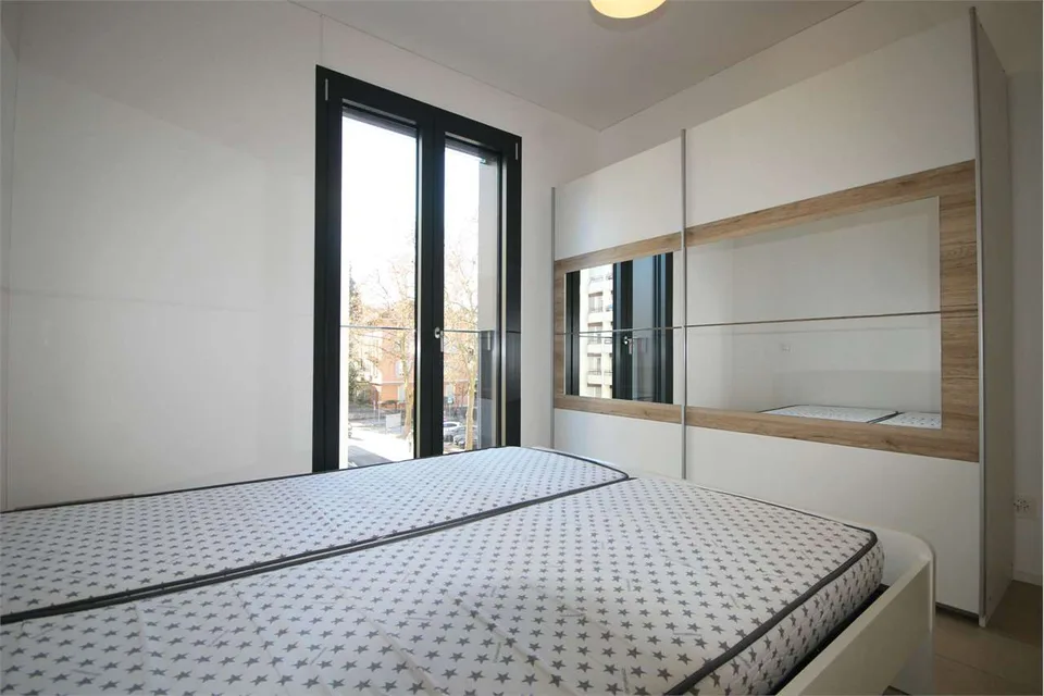 Lugano: modernes Apartment in der Nähe des Zentrums – Foto 6 von 17