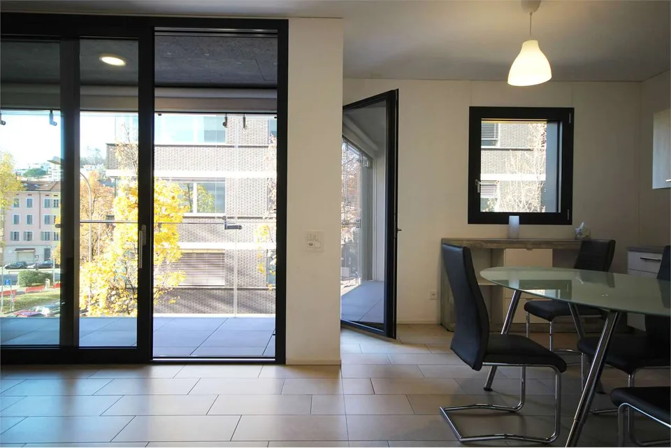 Lugano: modernes Apartment in der Nähe des Zentrums – Foto 2 von 17