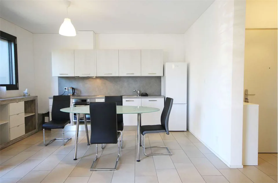 Lugano: modernes Apartment in der Nähe des Zentrums – Foto 4 von 17