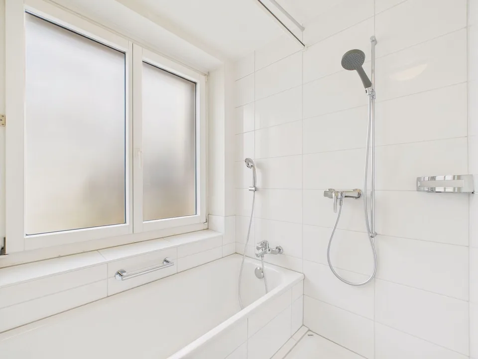Attraktive und sehr grosse 173m2 Maisonette-Wohnung in Allschwil, BL - Befristet bis Ende 2028 – Foto 12 von 29