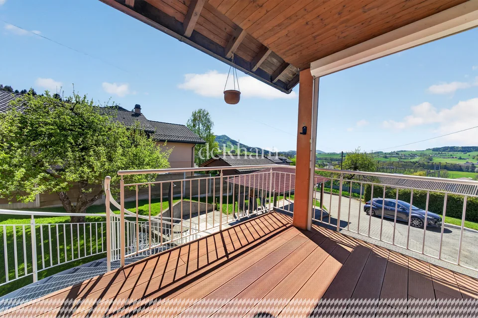 Duplex di 6,5 locali con balcone, terrazza e giardino