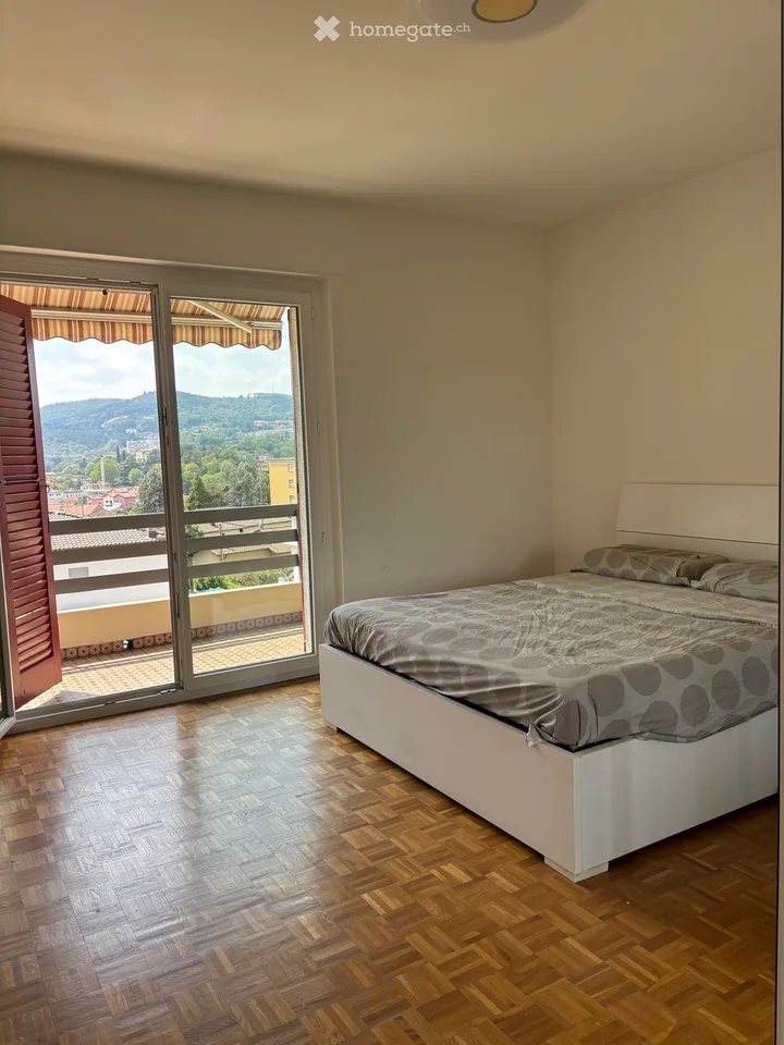 Submieter für helles 4.5-Zimmer-Apartment in Balerna