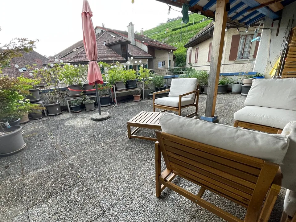 Atipico! Bella camera-loft arredata, di 45m2, a Lavaux