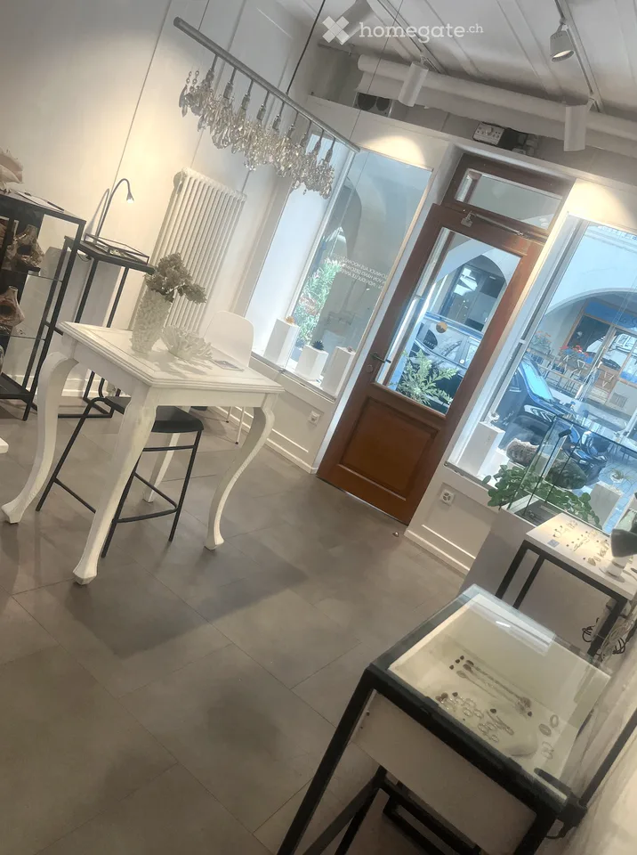 Ladenlokal zum Teilen in der Rathausgasse 16 in Bern
